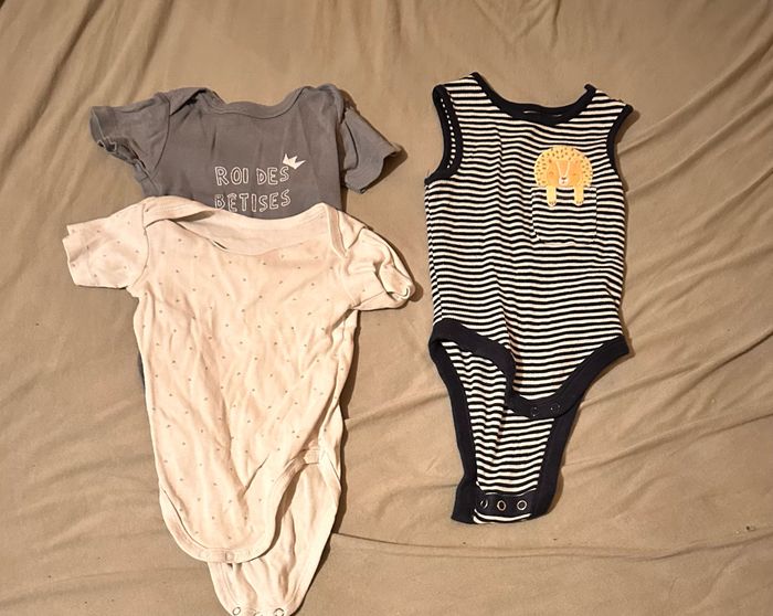 Vêtements 6 mois - photo numéro 3