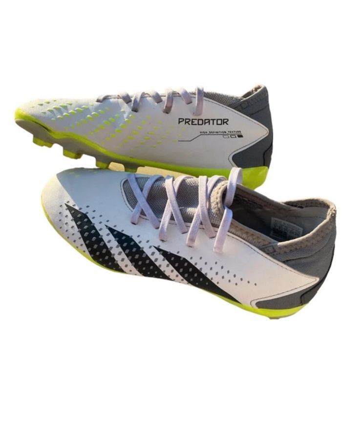 Crampons adidas predator taille 37,5 - photo numéro 2