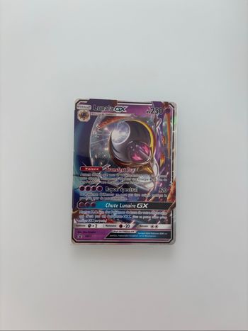 Carte Pokémon Lunala gx promo sm17