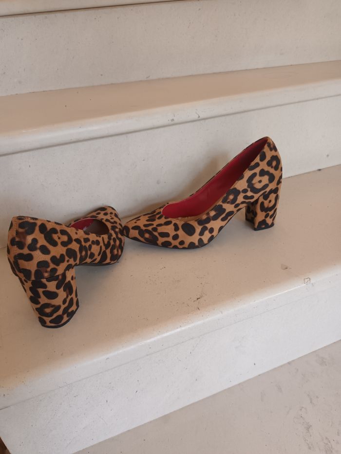 Escarpins leopard T 38