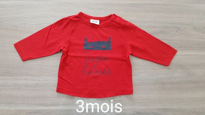 lot 5 t-shirts + 1 sous-pull 3 mois - photo numéro 5