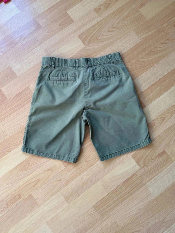 Short Femme Kaki - Léger & Confortable - Idéal Été - Très Bon État - photo numéro 2