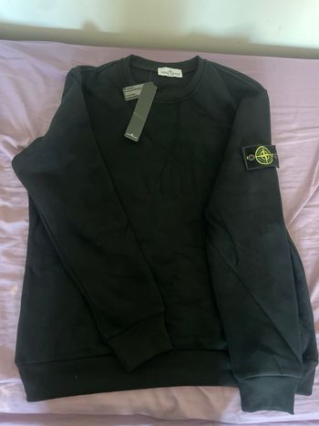 Pull stone island noir taille L 