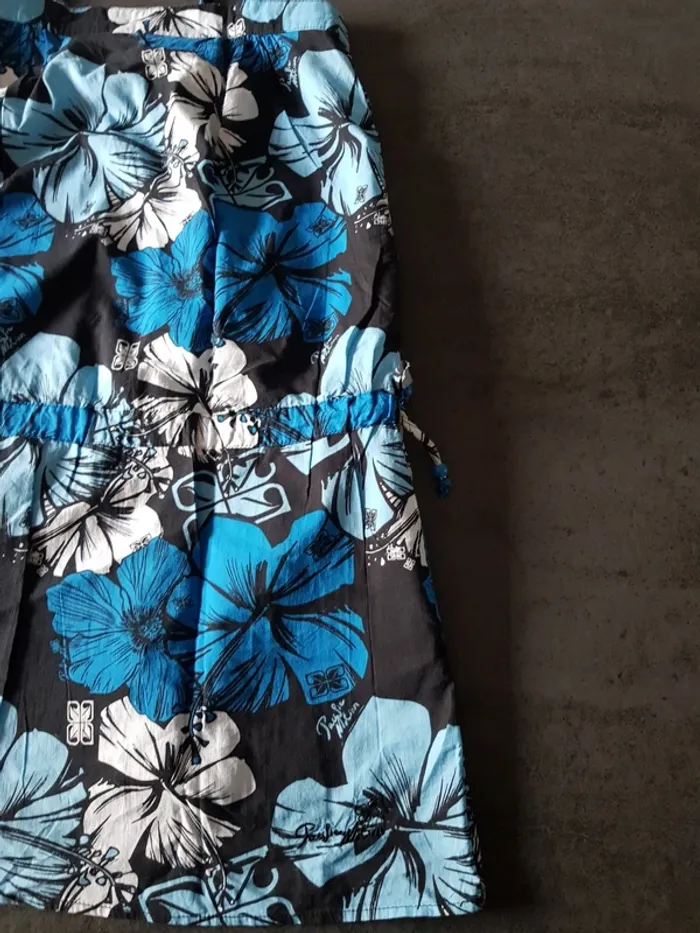 Robe Pacific Motion  taille 38 - photo numéro 2