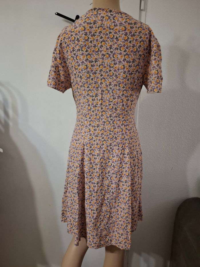 Robe chemise taille 36 en très bon état Mesure dans l'annonce - photo numéro 4