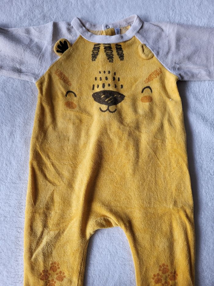 Pyjama 9 mois - photo numéro 2