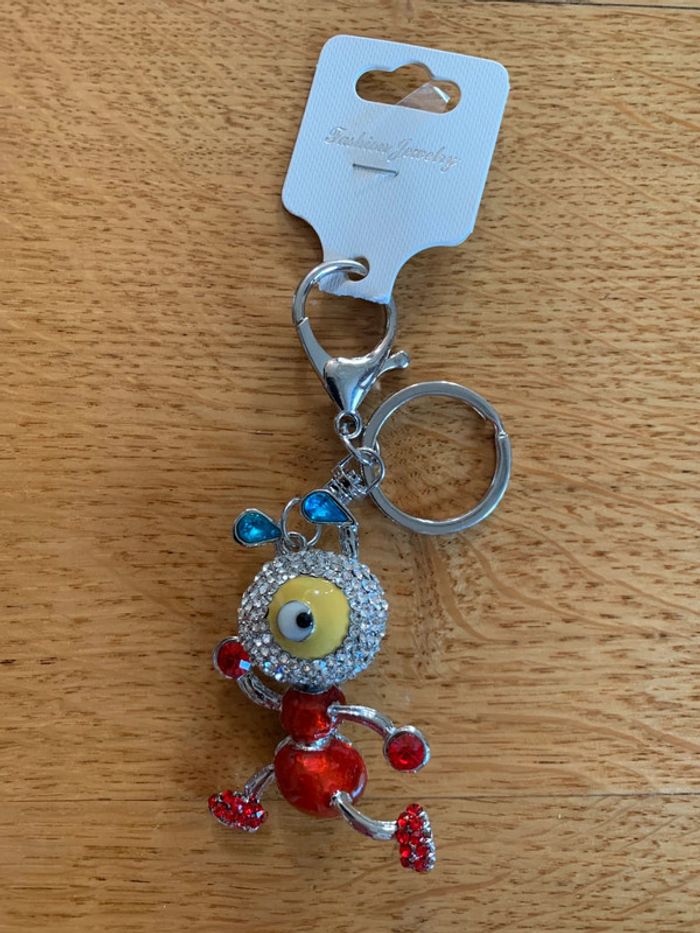🧿 Porte-clés original personnage œil unique 💎 - photo numéro 4