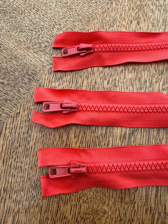 Lot de 3 Fermetures éclair zip séparables de 5 mm, couleur ton sur ton, 75 cm Delrin - photo numéro 3