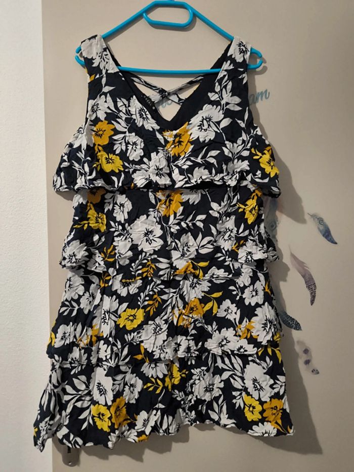 Jolie robe fleurie breal 46