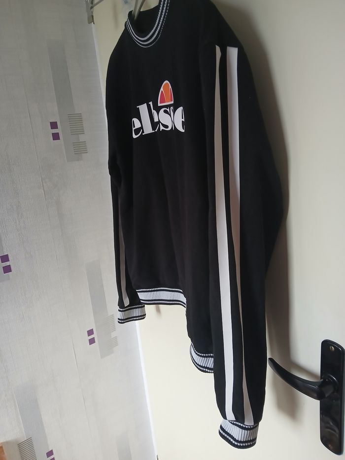 Sweat Ellesse taille S - photo numéro 5