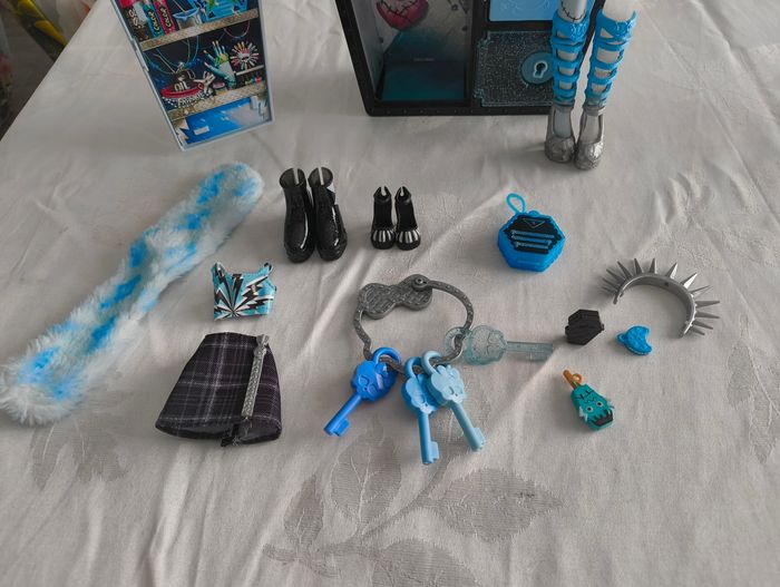 Monster high casier secret frankie stein - photo numéro 3