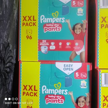 Couches pampers pants 