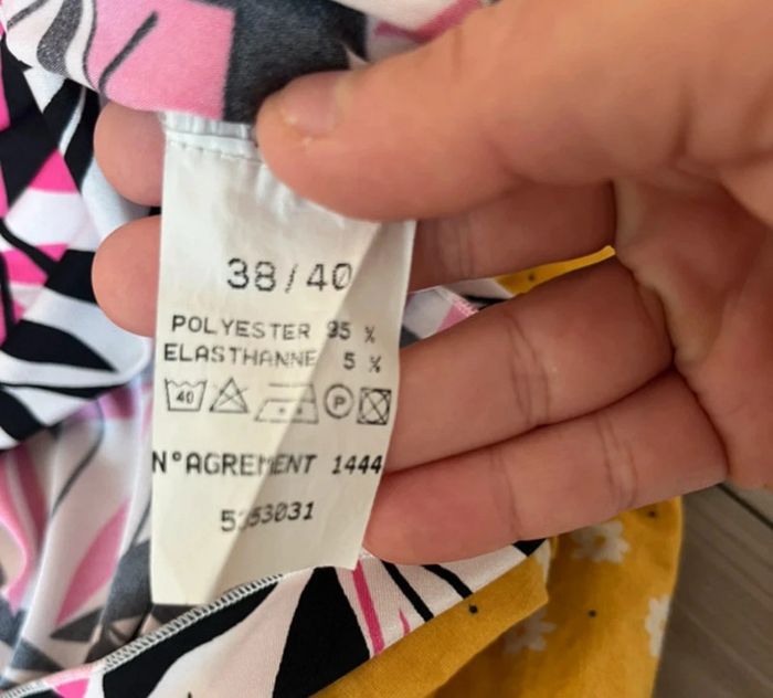 Jolie robe femme taille 38/40 - photo numéro 6