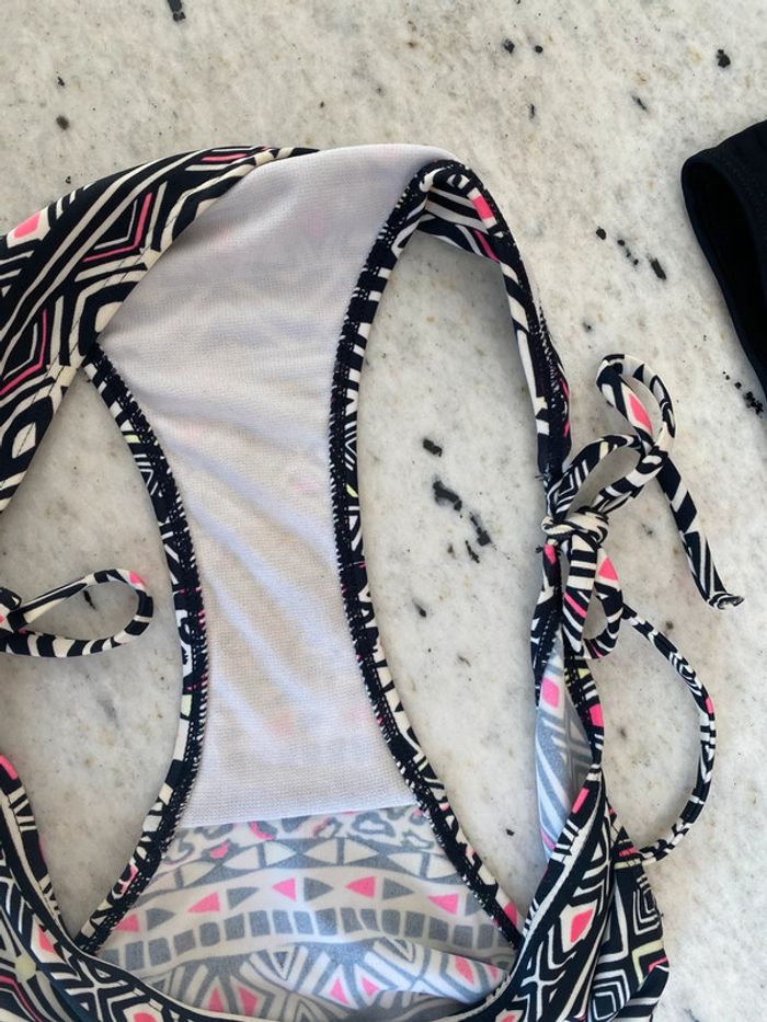 Maillot de bain 2 pièces noir et motifs S - photo numéro 7