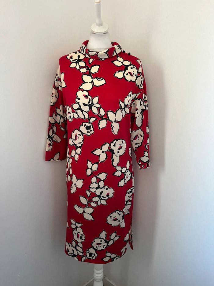 Robe Darine rose rouge à fleurs Zara S