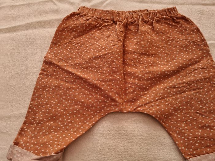 Pantalon. Kiabi. 9 mois / 69 / 72 cm. Pêche - photo numéro 5