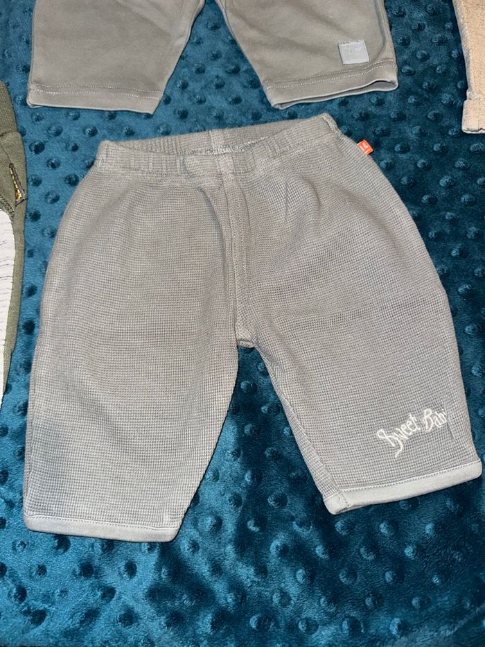 Lots pantalon bébé - photo numéro 3