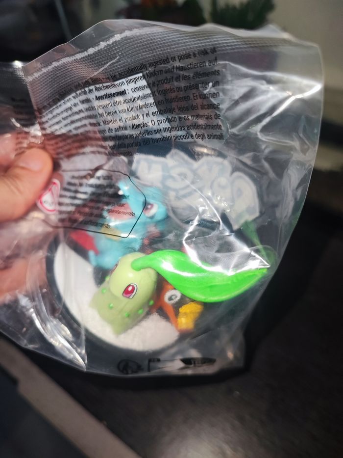 Figurine pokemon legend - photo numéro 3