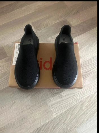 Chaussure souple neuf kids