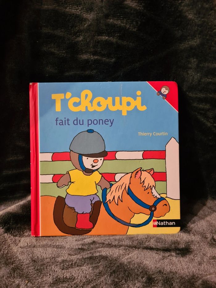 T'choupi fait du poney 45