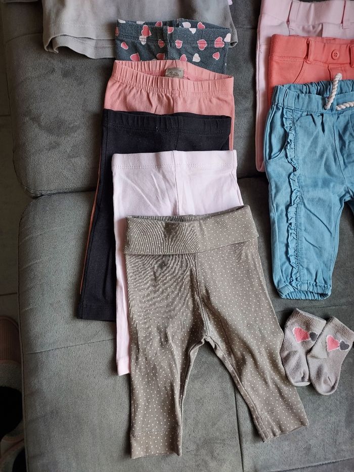 Lot vêtements fille 3 mois - photo numéro 2