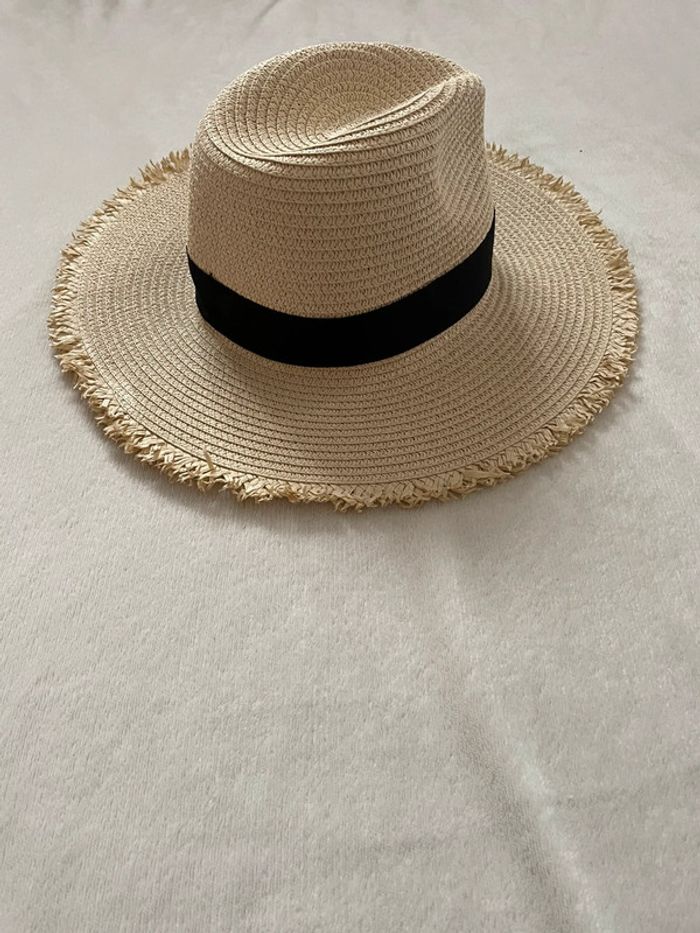 Chapeau femme Primark taille unique