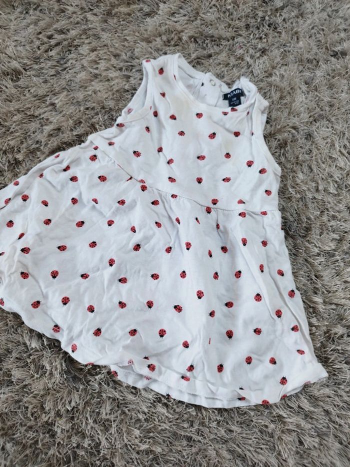 Lot de vêtements bébé fille robe 6 mois tache - photo numéro 10
