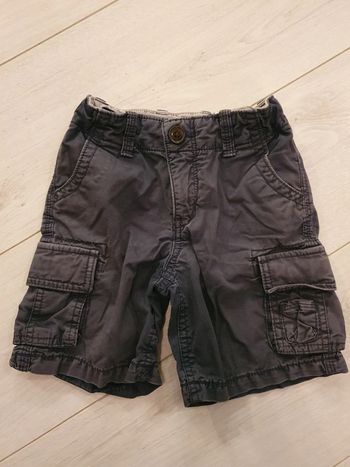 Short 3 ans