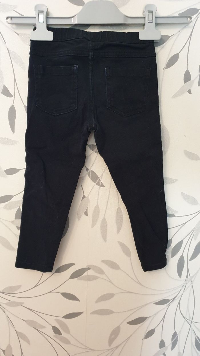 Jean's slim noir marque tissaia taille 3ans - photo numéro 2