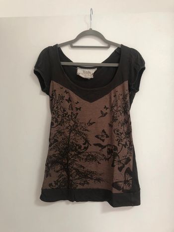 Superbe beau t-shirt Bershka taille M