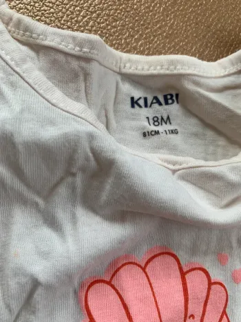 TEE shirt sans manche