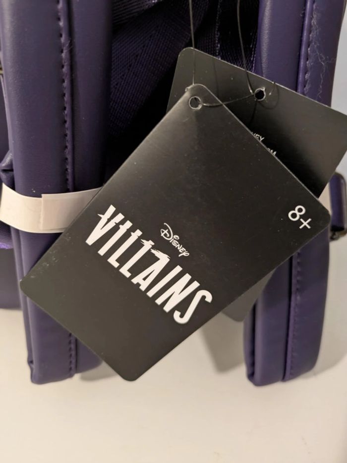 Sac à dos Loungefly Villains triple pocket - photo numéro 8