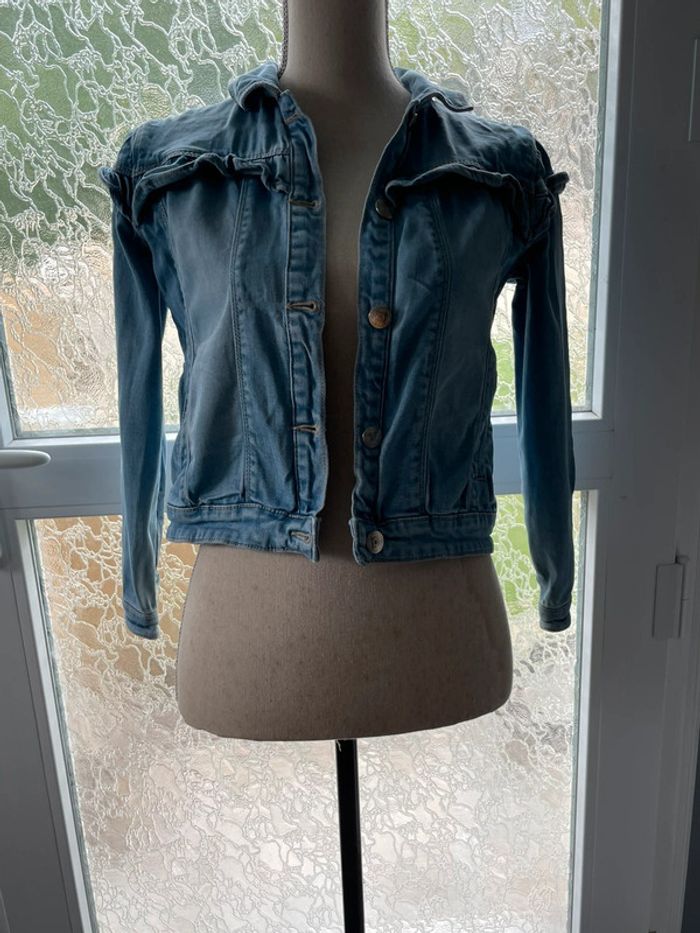 Veste en jean taille 12 ans marque tape à l’œil