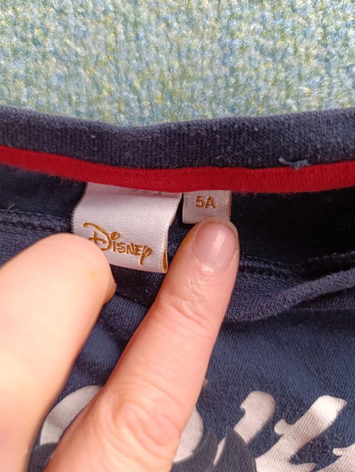 T-shirt manches longues 5ans Jake le pirate petit trou - photo numéro 3