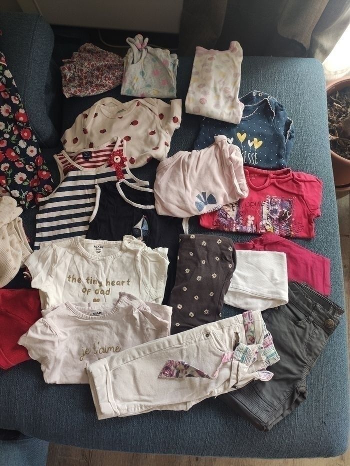 Gros lot de vêtements bébé fille - photo numéro 6