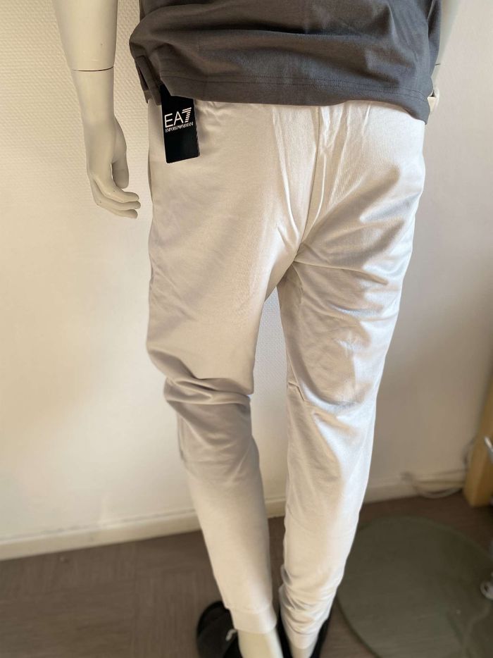 Pantalon jogging Emporio Armani - photo numéro 2