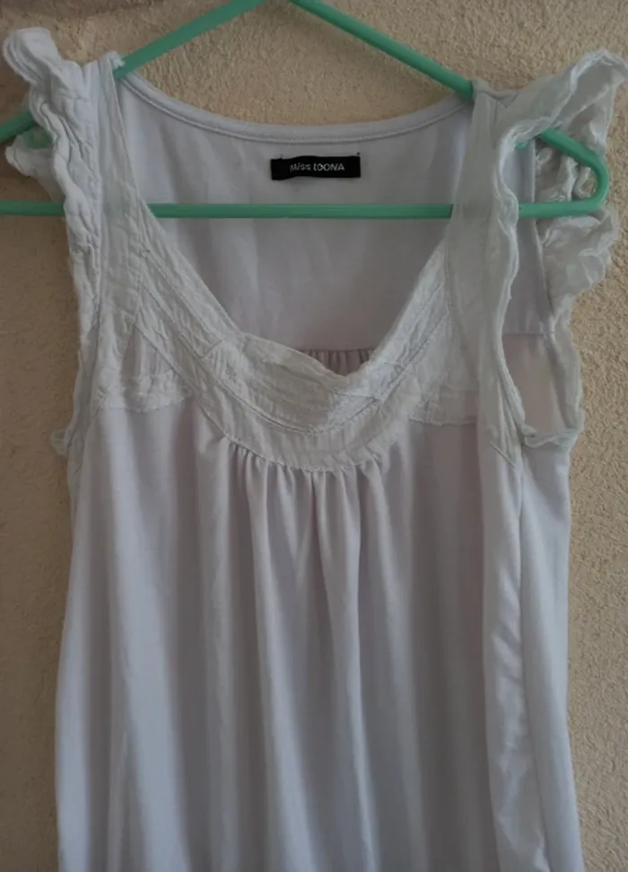Robe taille 38/40 - photo numéro 2