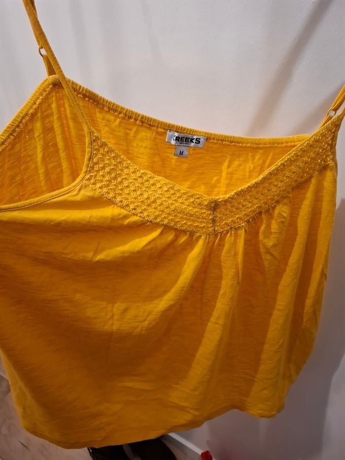 Debardeur a fine bretelle reglable - photo numéro 3