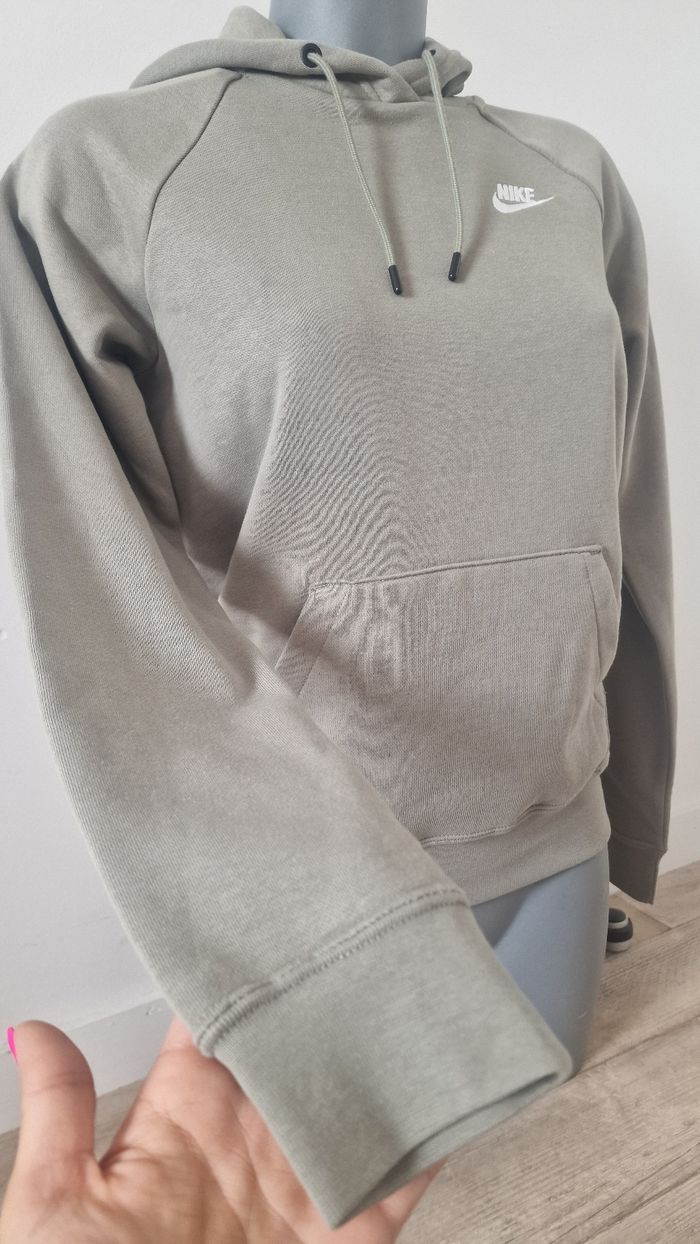 Sweat à capuche Nike femme – Taille XS - photo numéro 2