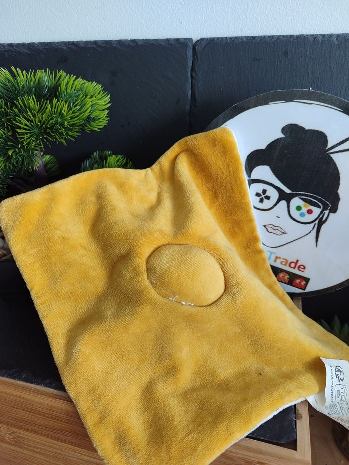 doudou girafe siplec blanc jaune moutarde noir points carré plat Leclerc DD03137 - photo numéro 2