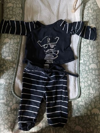 Ensemble petit pirate