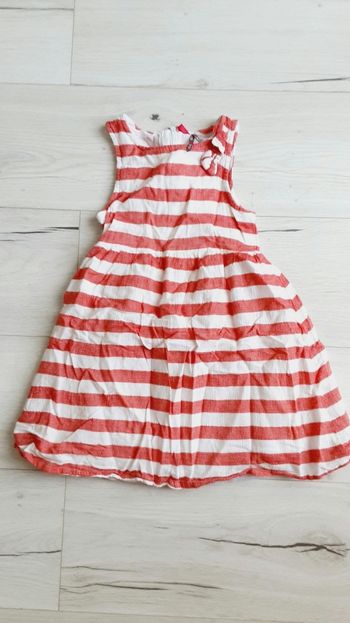Vêtement fille robe rayée blanhe et rouge Orchestra 4 ans