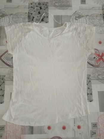 Tee-shirt taille 16ans gemo