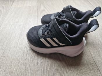 Chaussures taille 19