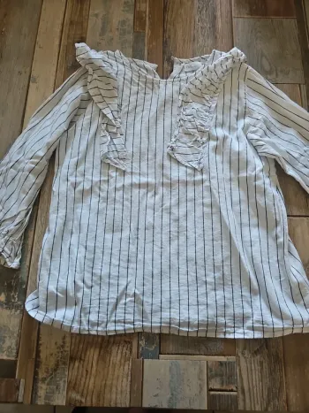 Chemise pour fille taille 10 ans marque zara