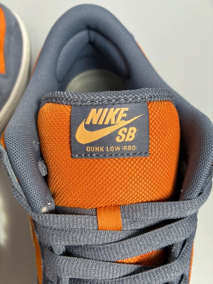 Baskets Nike dunk low pro monarch pointure 44 neuves avec boîte - photo numéro 11