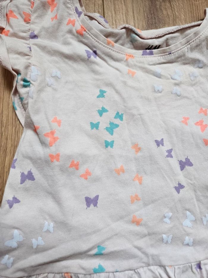 Lot de 2 robes H&M et Kiabi 8 ans - photo numéro 5