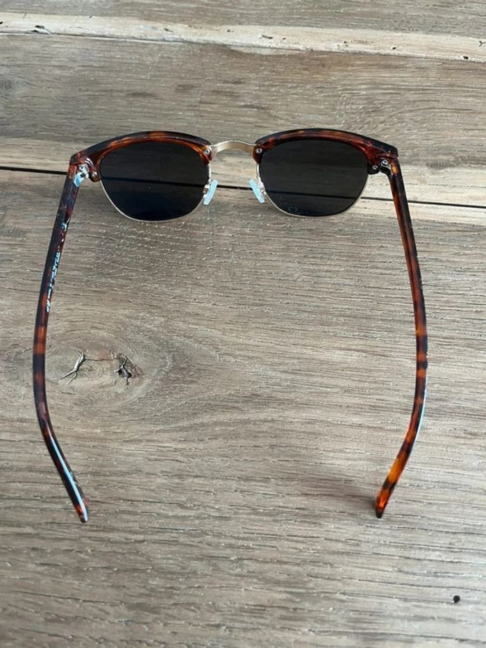 Lunettes de soleil H&M - photo numéro 2