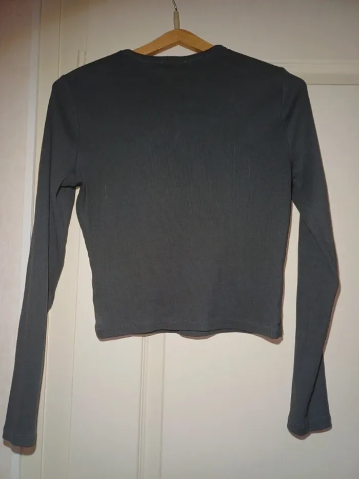 Blouses manches longues Bershka - photo numéro 2