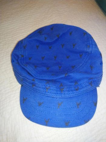 Casquette IKKS taille 49 cm 2/3 ans en excellent état